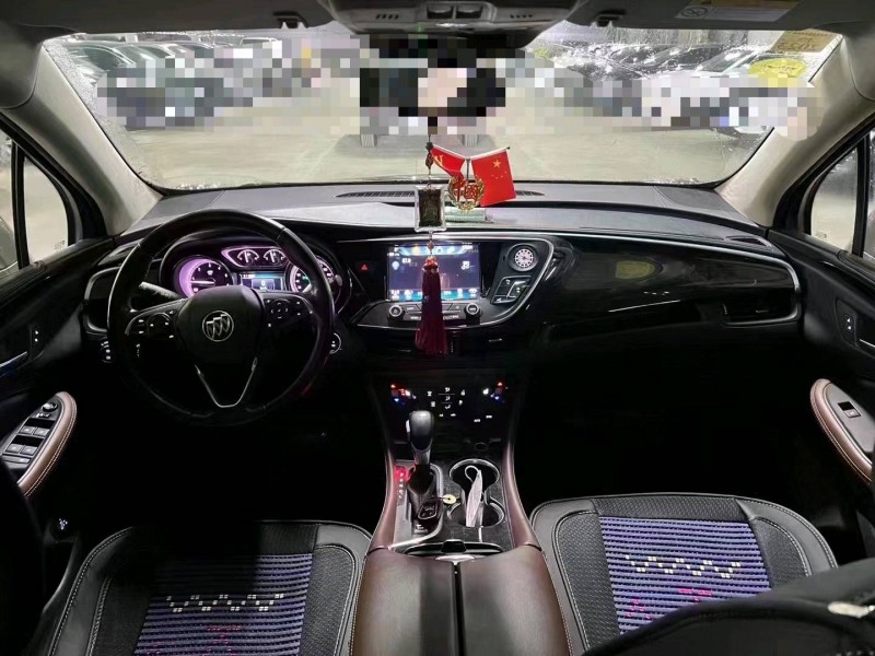 济宁19年别克昂科威4