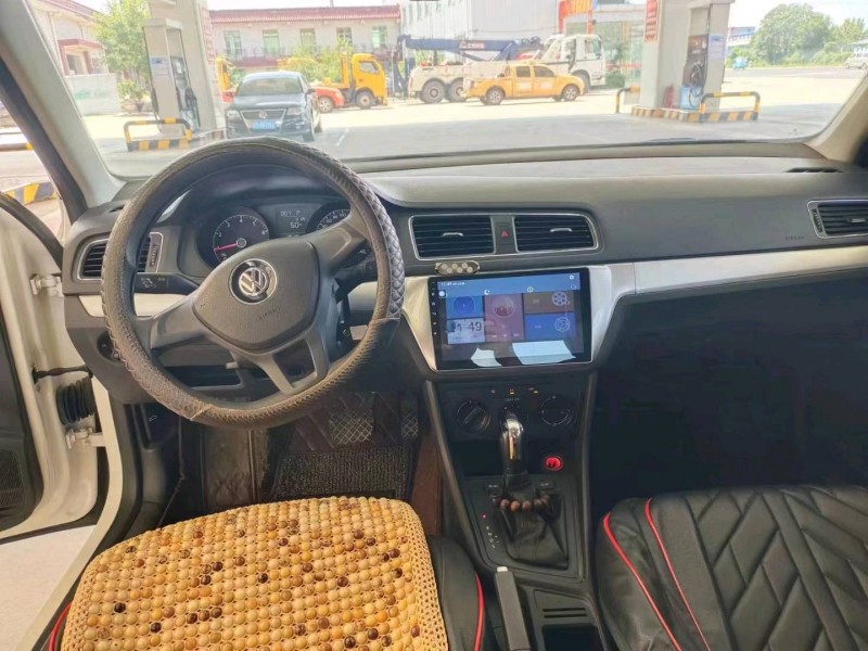 保定20年大众朗逸7