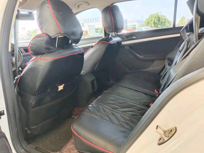 保定20年大众朗逸8