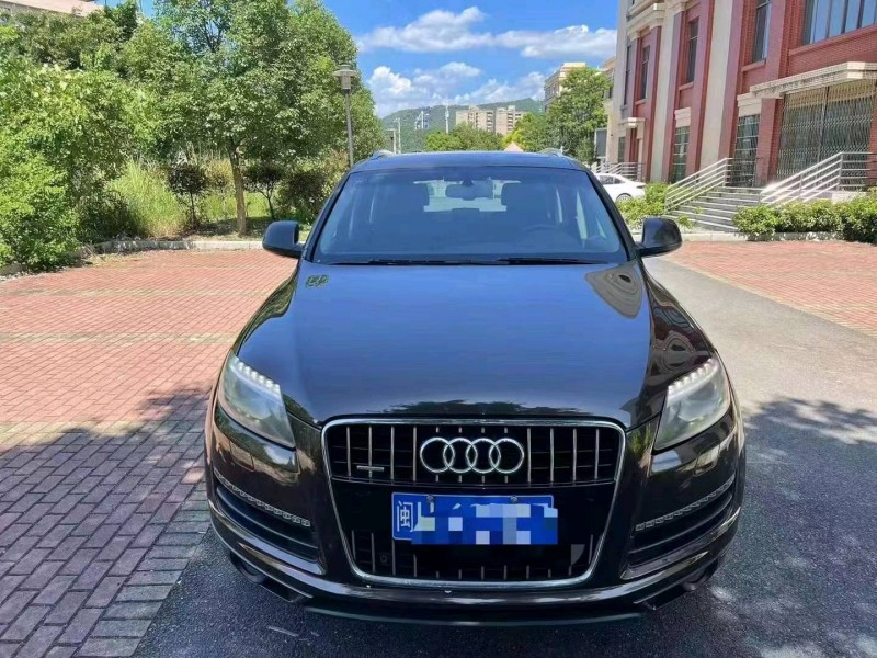 福州12年奧迪Q71