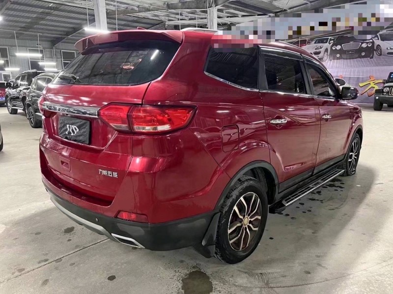 济宁17年力帆汽车迈威7