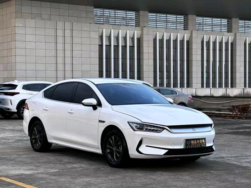 东莞21年比亚迪秦2