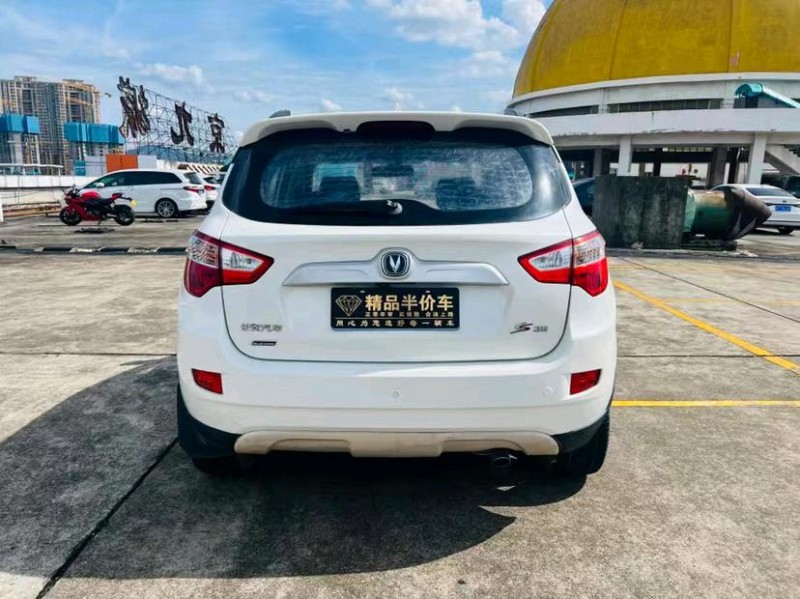 东莞15年长安汽车CS359