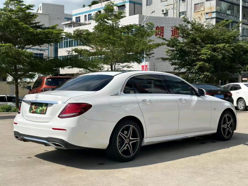 东莞20年奔驰E8