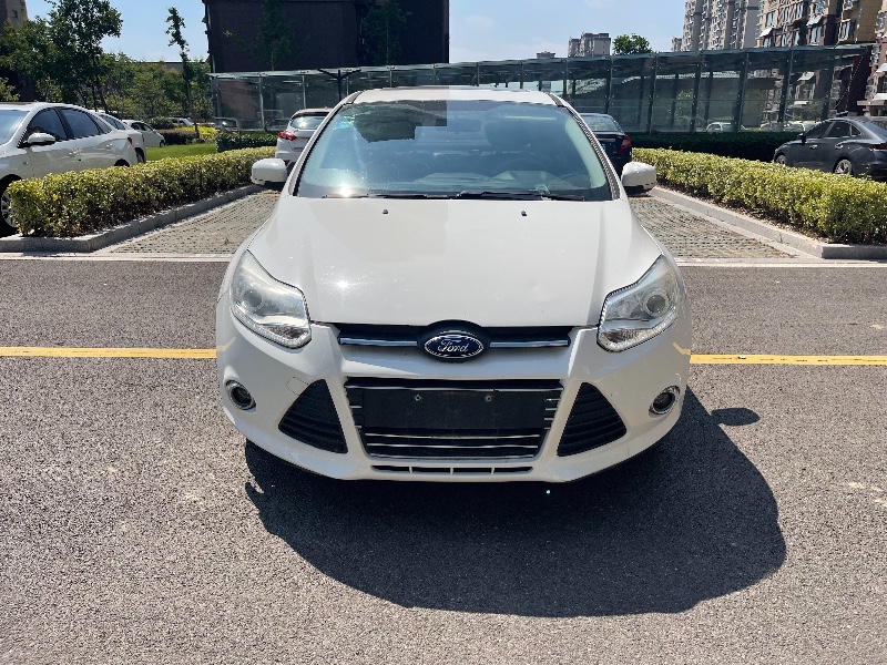 徐州15年福特福克斯1