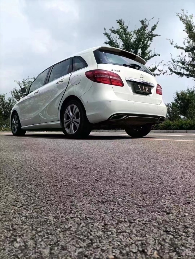 徐州15年奔驰B8