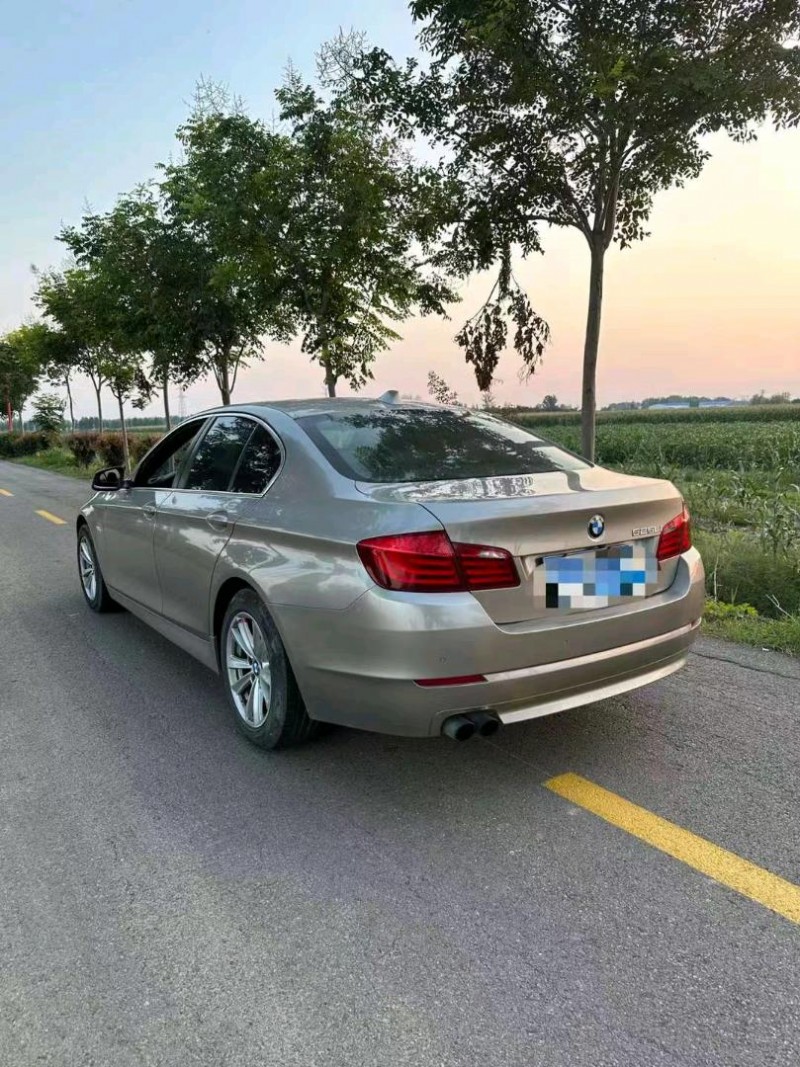 济宁13年宝马5系8
