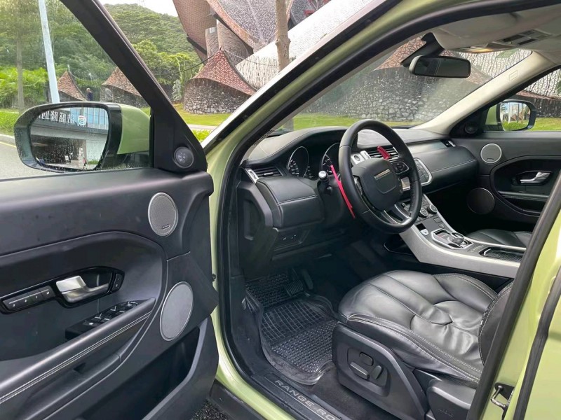 深圳12年路虎极光6