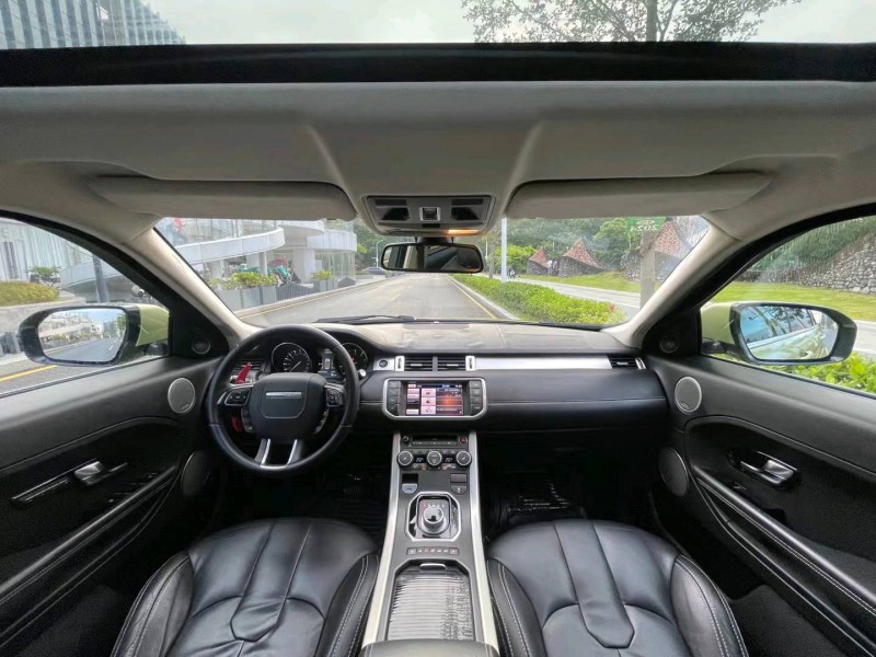 深圳12年路虎极光7