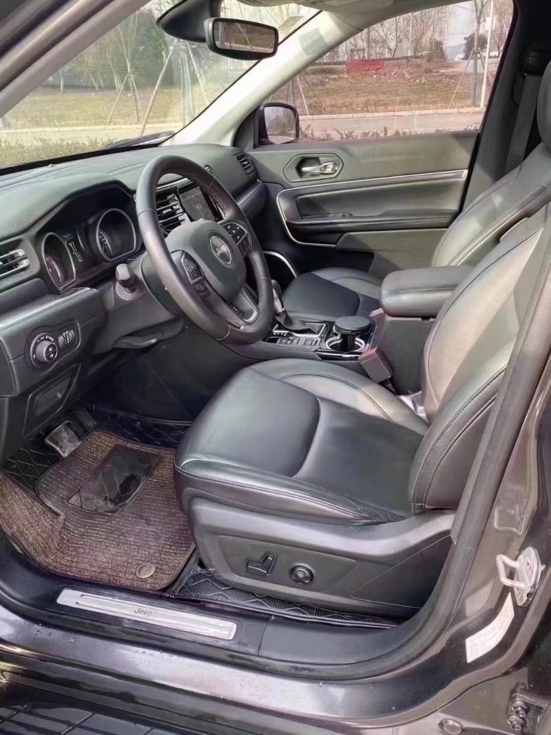 徐州19年Jeep指挥官4