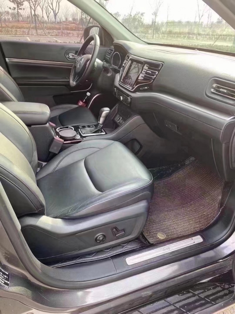 徐州19年Jeep指挥官7