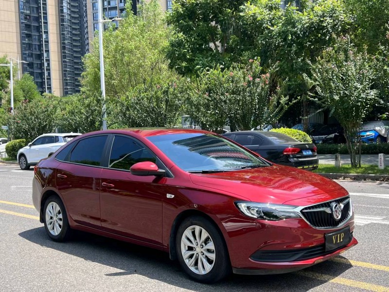 深圳21年别克英朗2