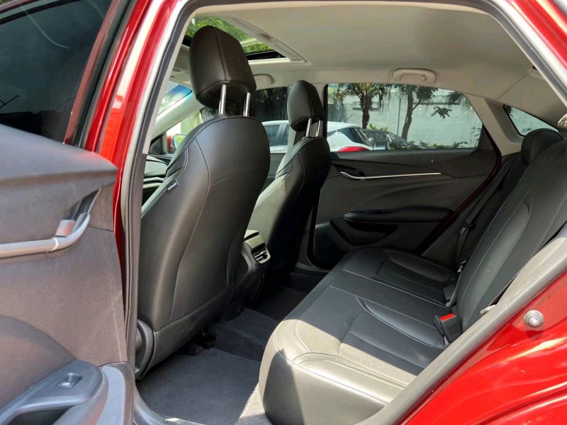 深圳21年别克英朗5