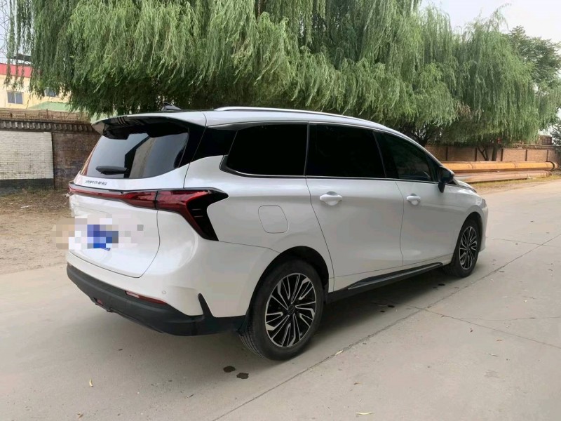 保定22年东风风行游艇4