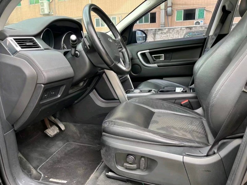 广州16年路虎发现神行5