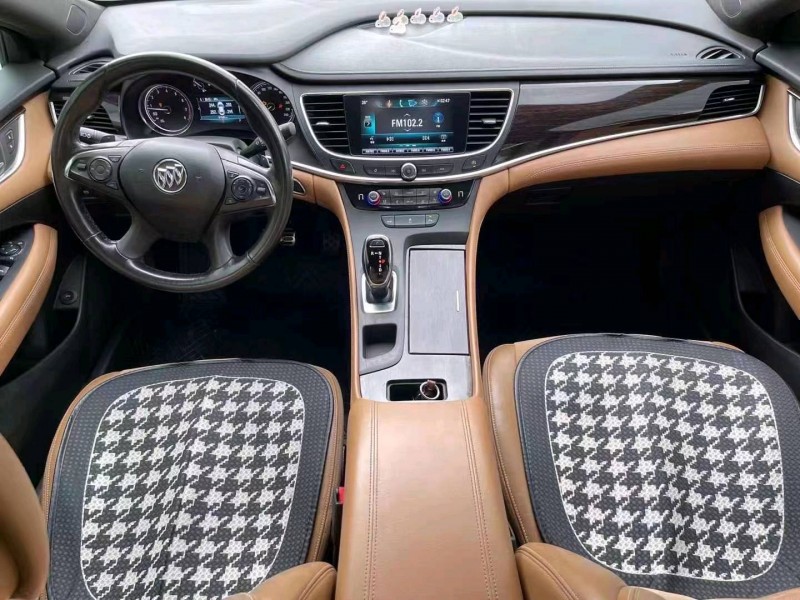 枣庄17年别克君越3