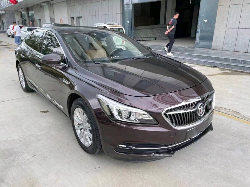 枣庄17年别克君越7