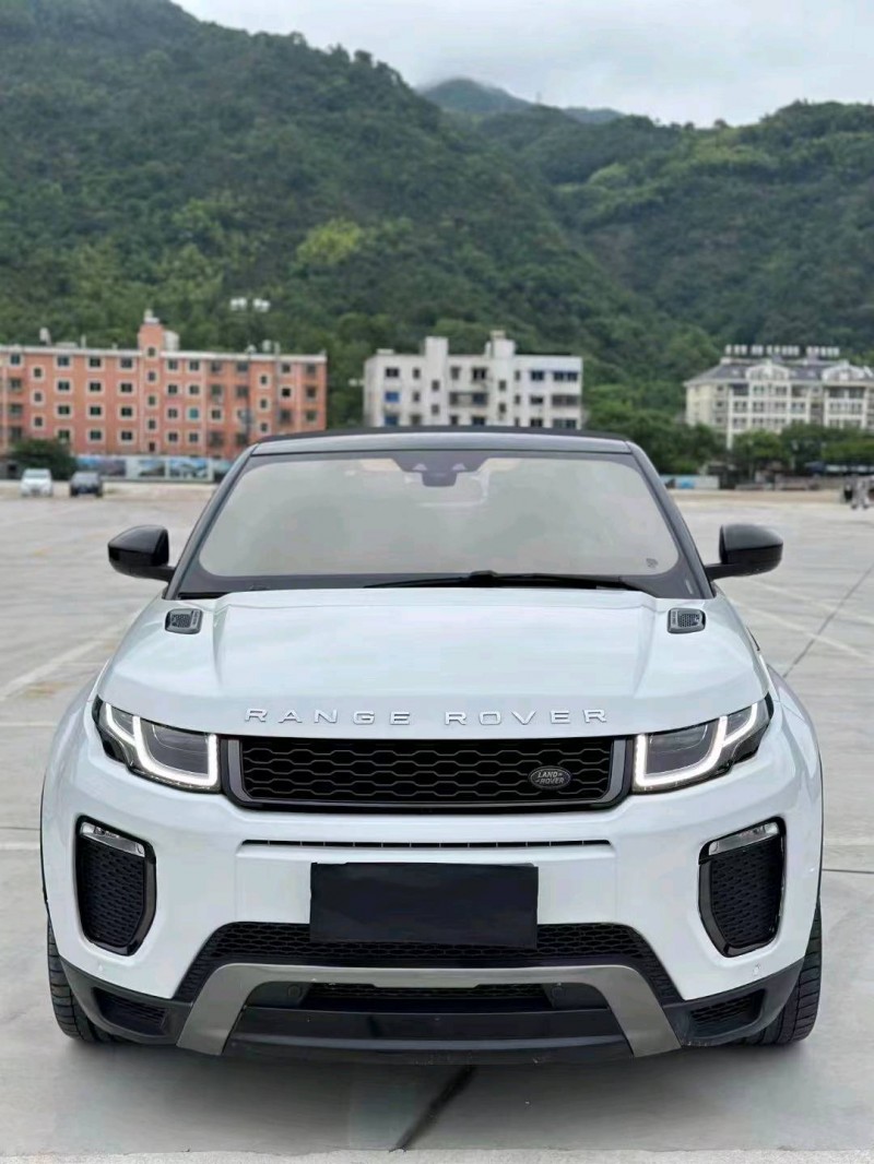 湖州17年路虎极光1