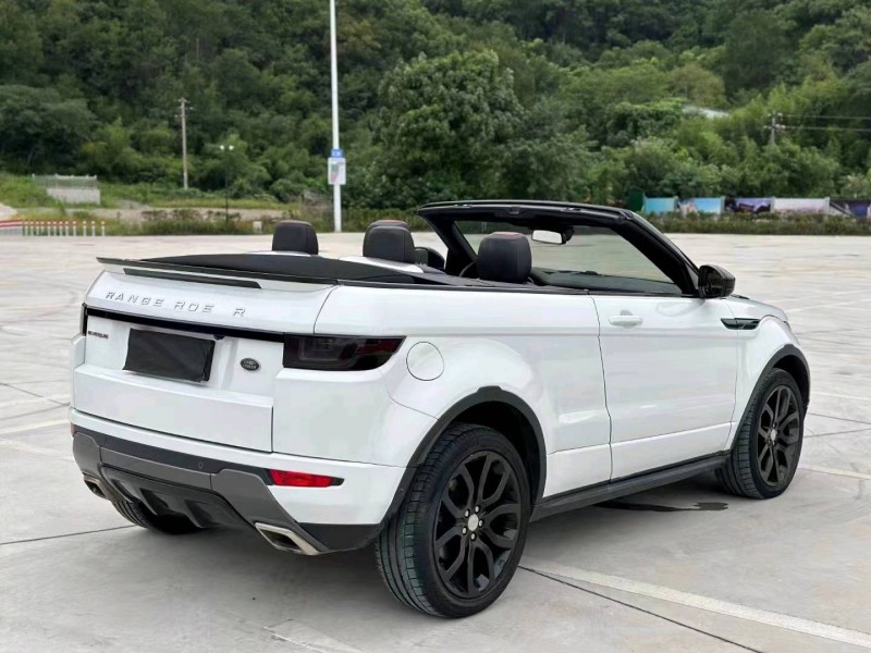 湖州17年路虎极光4