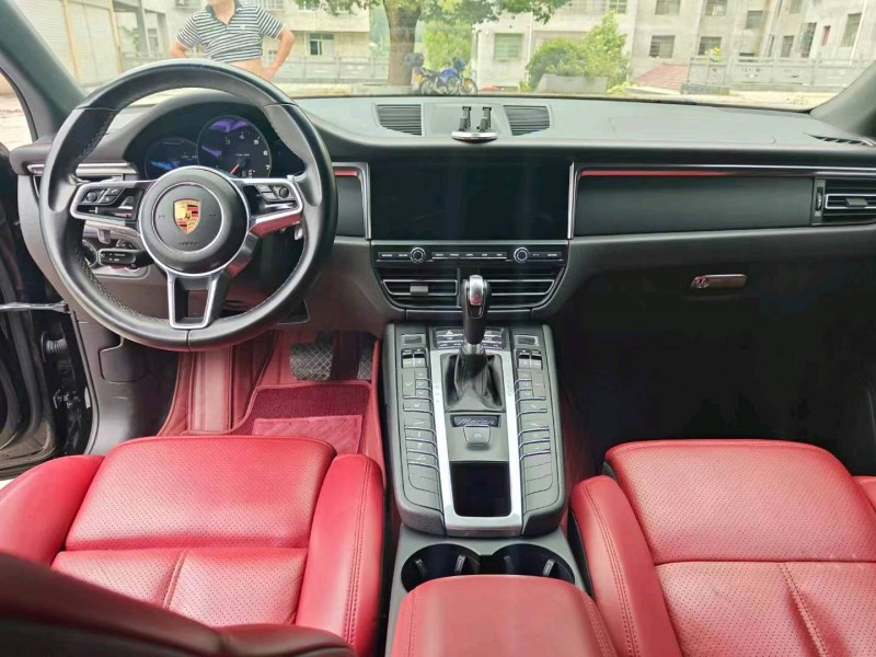 湖州19年保时捷Macan8