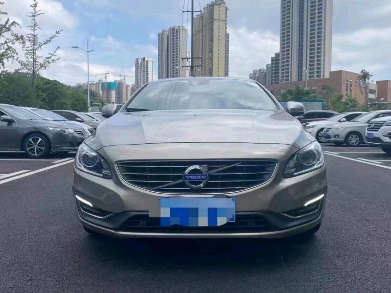 衡阳16年沃尔沃S60L1