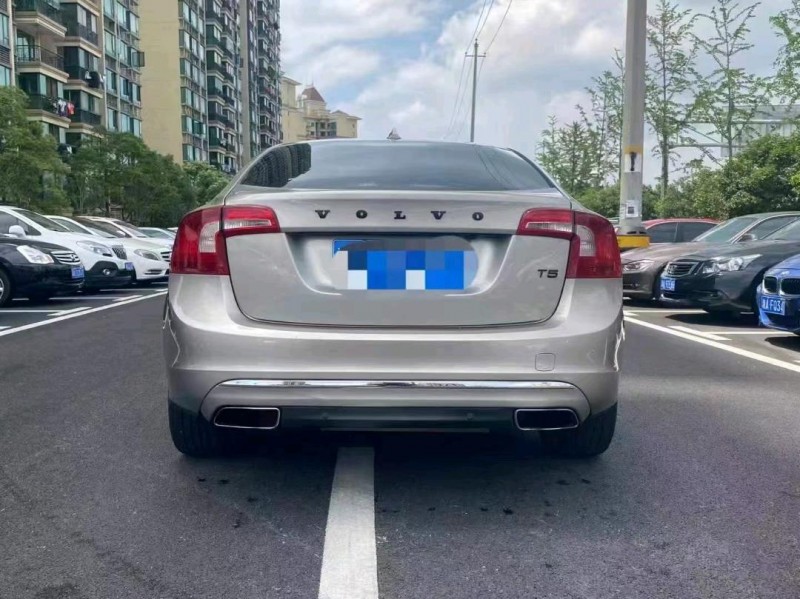 衡阳16年沃尔沃S60L3