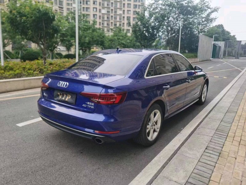 苏州18年奥迪A4L9