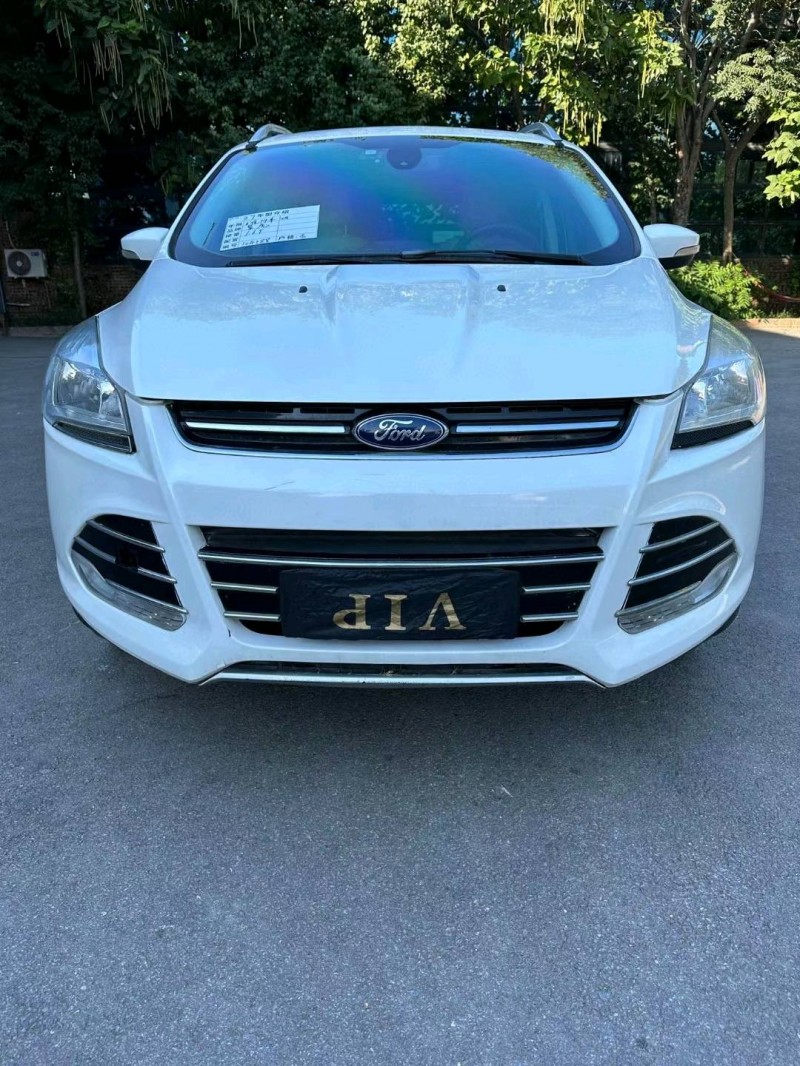 沈阳13年福特翼虎1