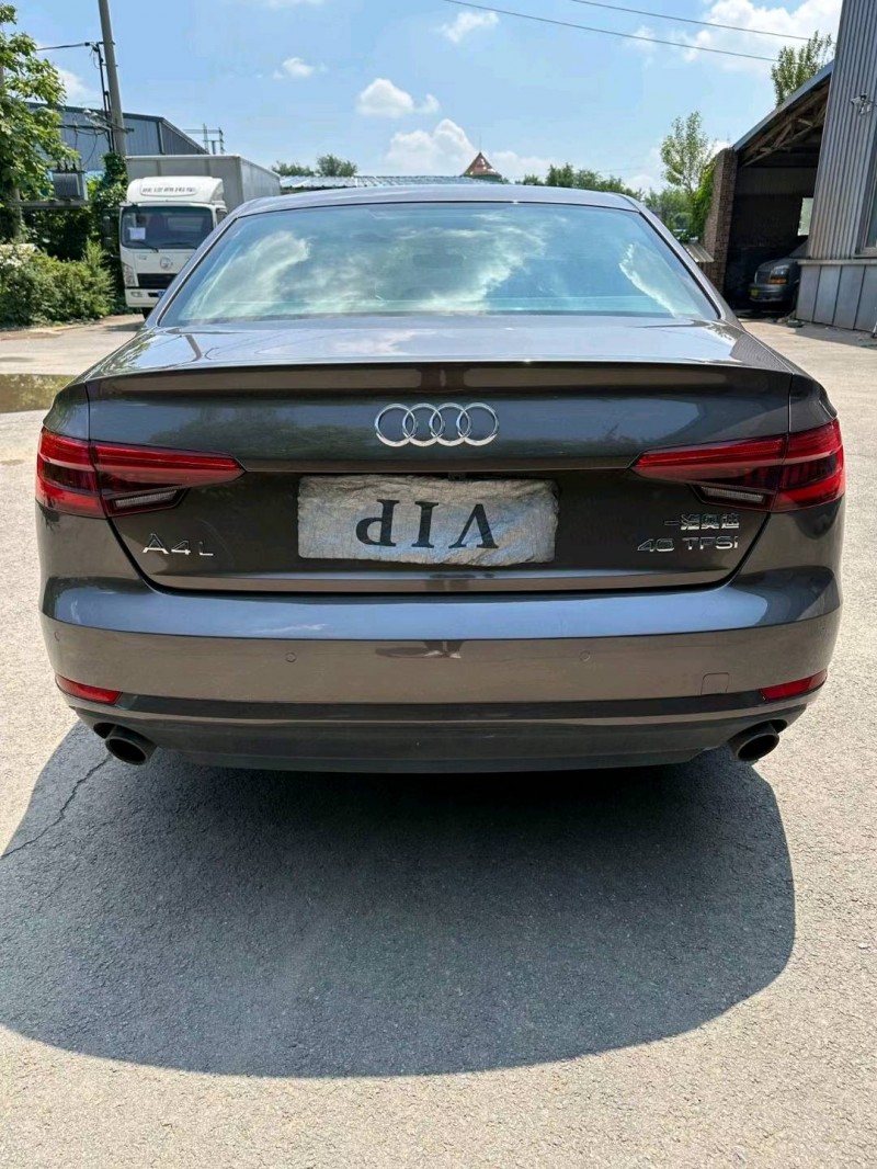 沈阳16年奥迪A4L8