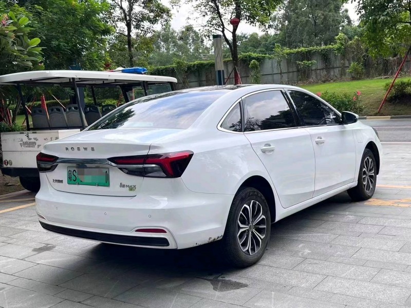 中山22年荣威i68