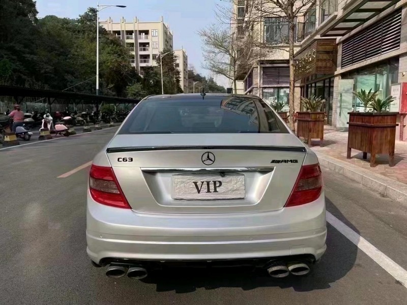 中山11年奔驰AMG4