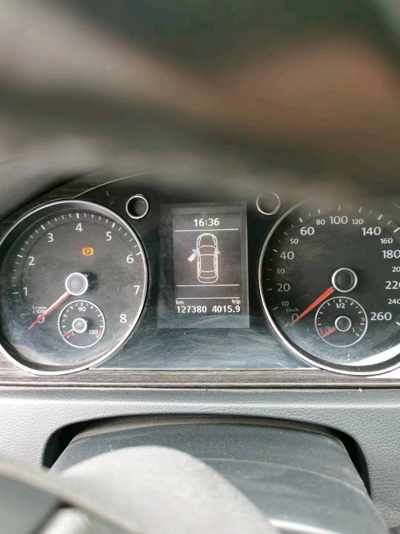 济宁14年大众迈腾3