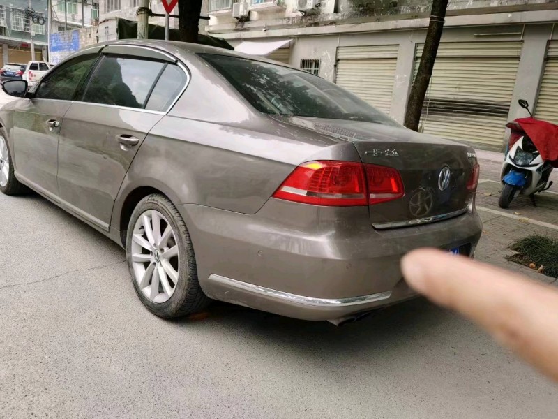 济宁14年大众迈腾6