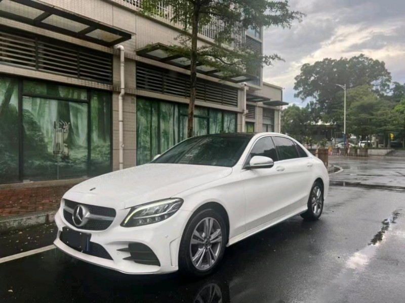 中山21年奔驰C2