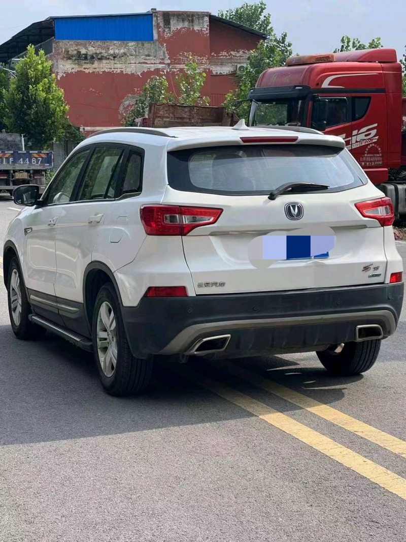 淮南16年長安汽車CS754
