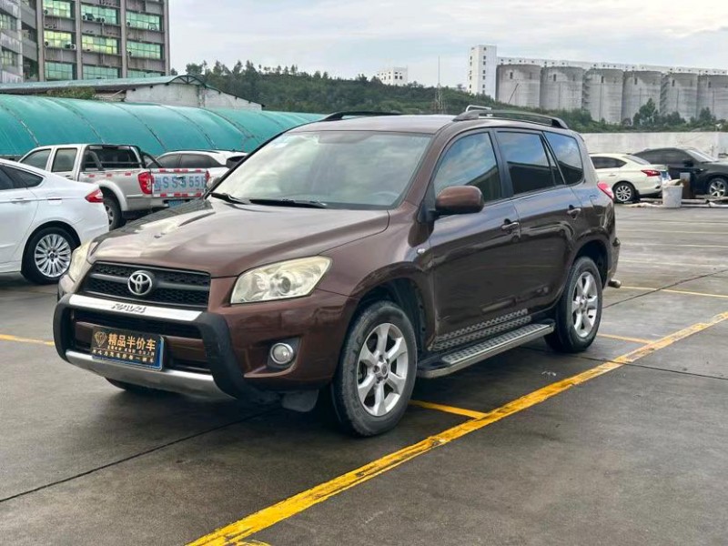 东莞12年丰田RAV42