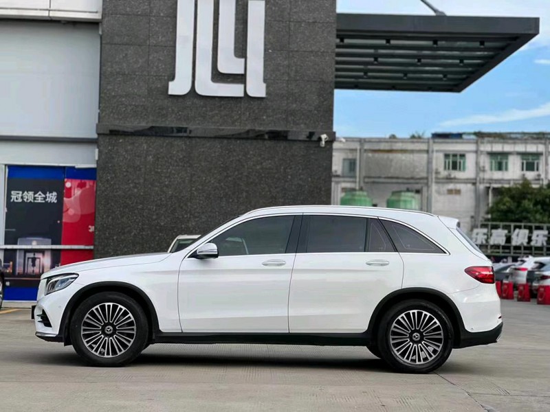东莞19年奔驰GLC7