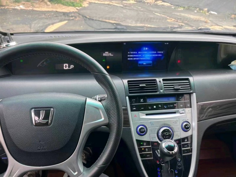 邢台19年纳智捷大7 MPV4