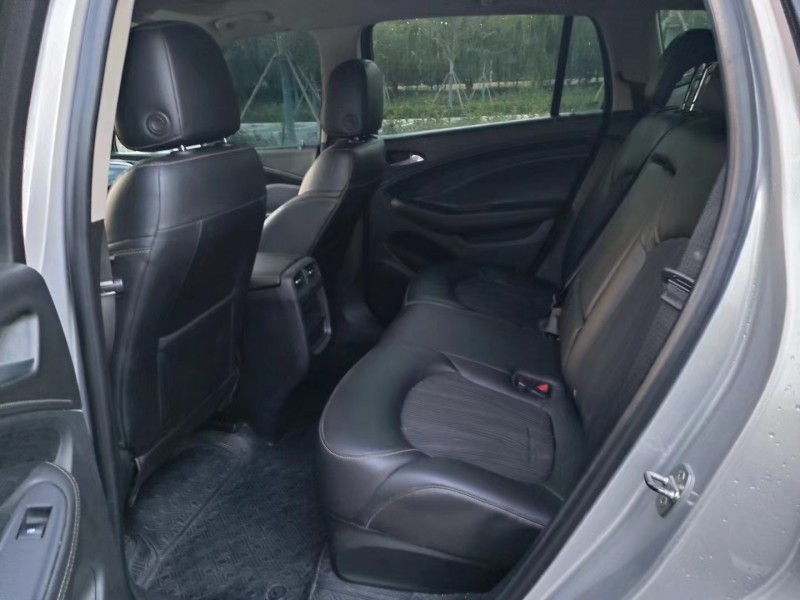 徐州16年别克昂科威8