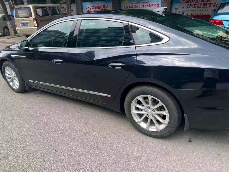 衡阳21年别克君越2