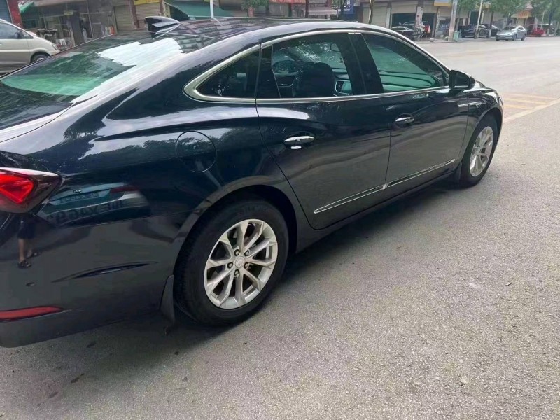 衡阳21年别克君越7