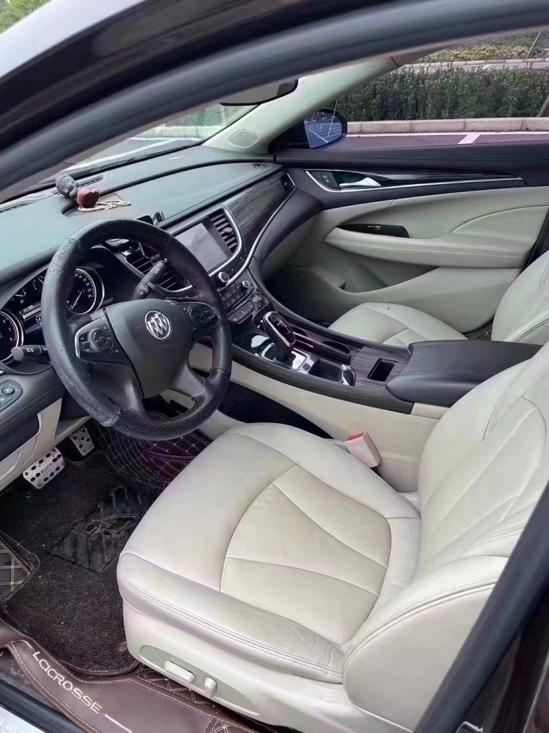 徐州17年别克君越4