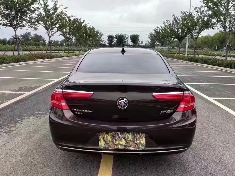 徐州17年别克君越9