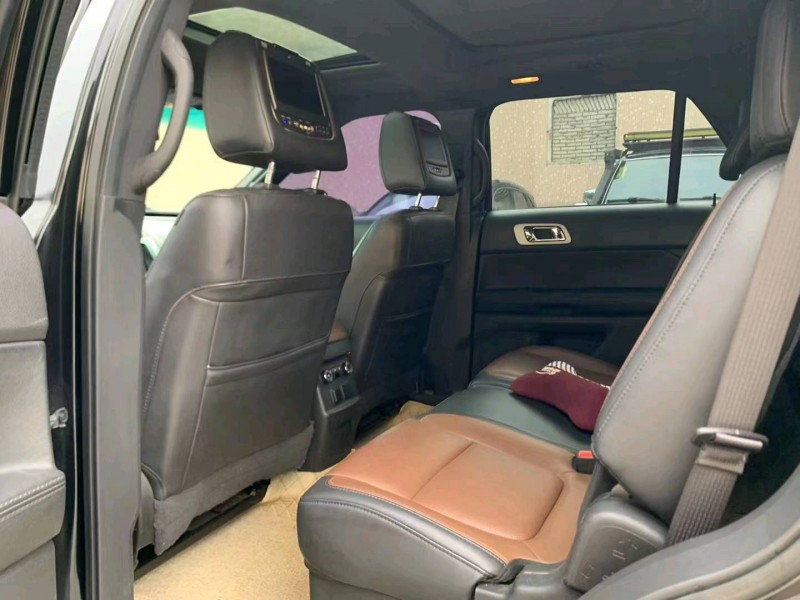 东莞15年福特探险者5