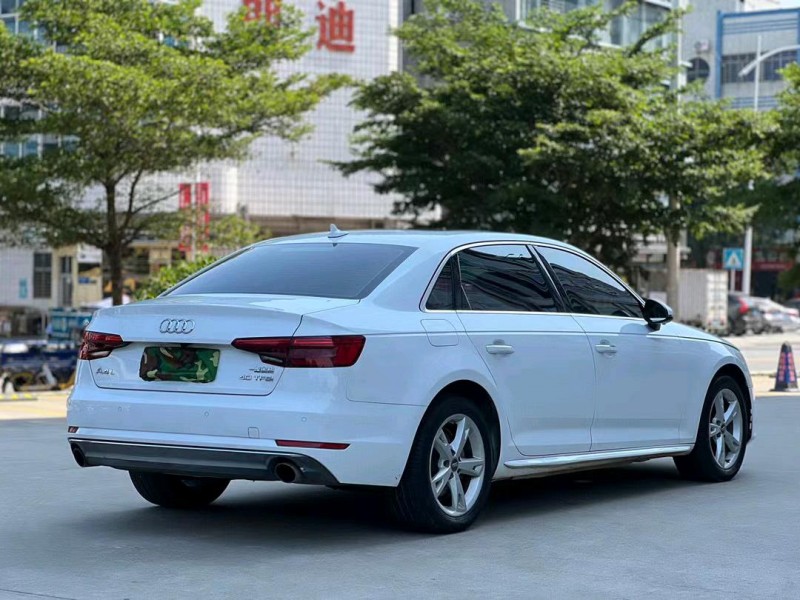 东莞17年奥迪A4L7