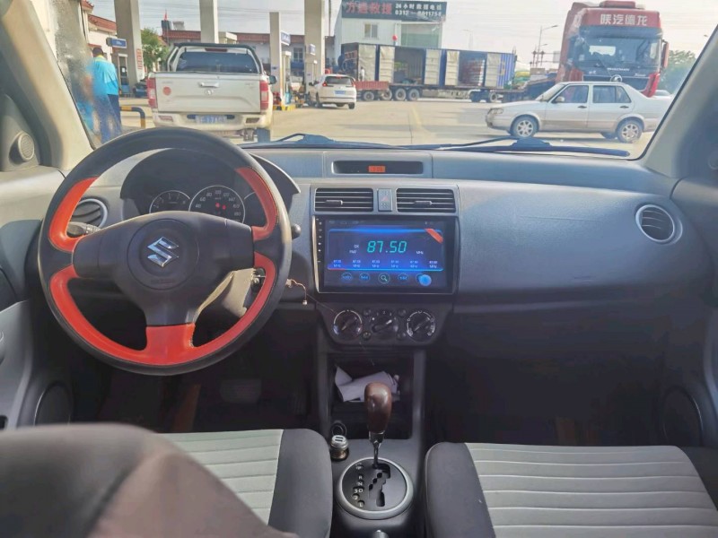 保定17年铃木雨燕6