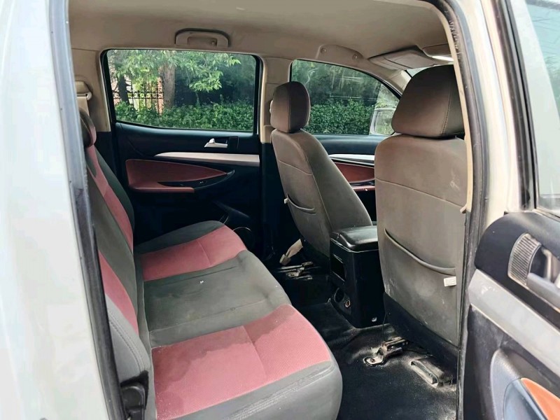 枣庄17年福迪雄狮4