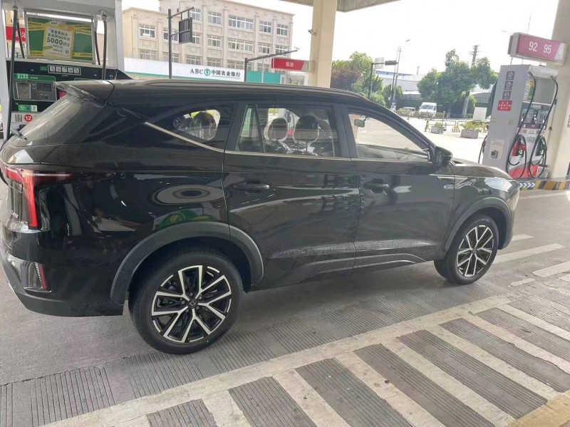 嘉兴23年江淮思皓X82