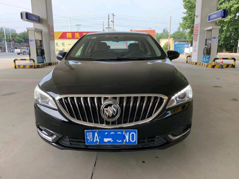 保定16年别克威朗1