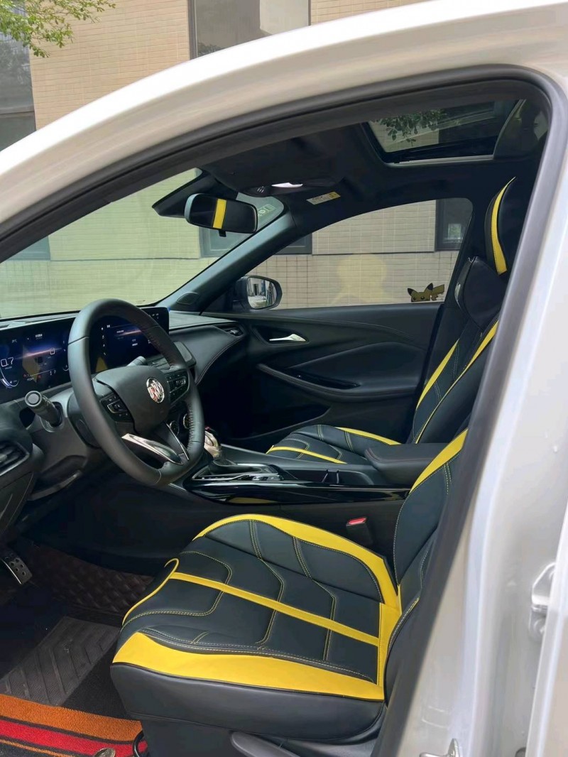 佛山22年别克威朗6